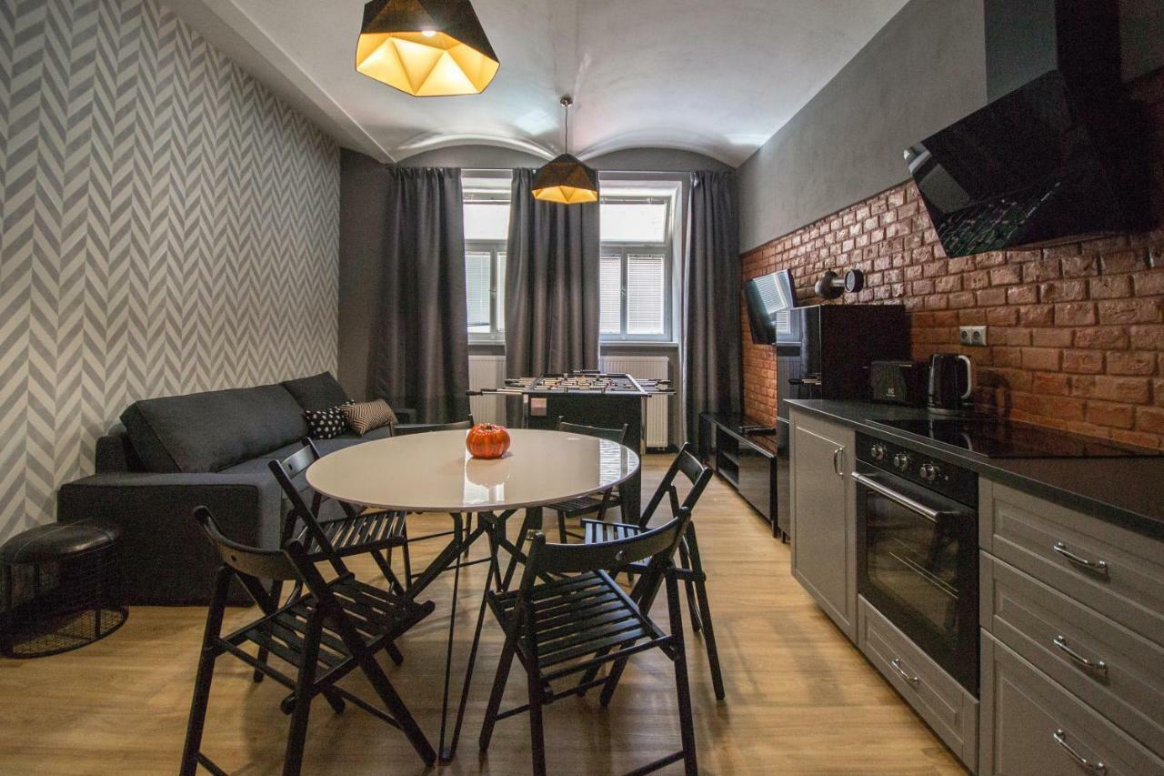 3Bdr Ruterra Apt With Table Football Prague Exterior photo