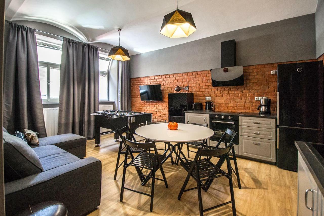 3Bdr Ruterra Apt With Table Football Prague Exterior photo